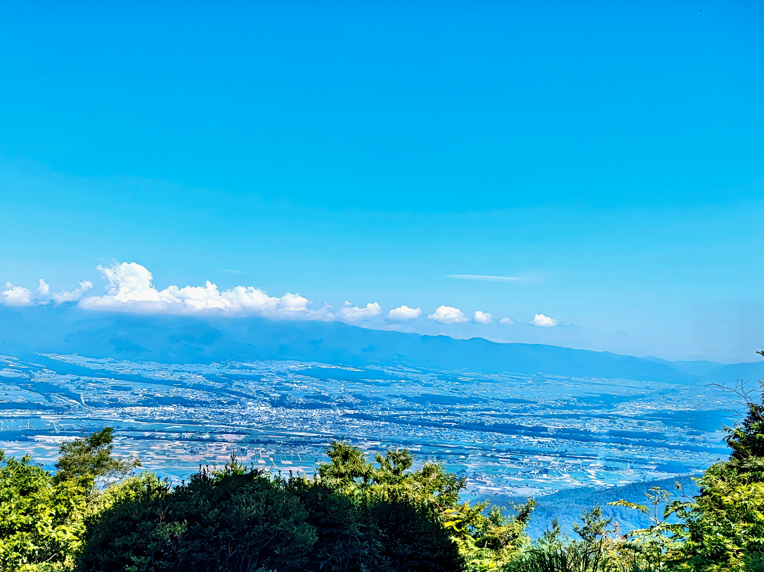 高烏谷山からの南箕輪村